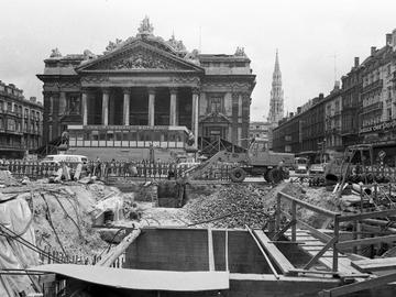 1974, aanleg metro Anspachlaan Beursplein