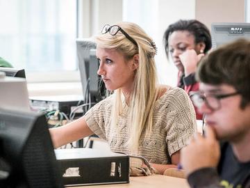 Studenten HUB studeren examens herexamens