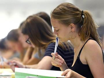 Het toelatingsexamen arts en tandarts in Brussels Expo op 3 en 4 juli 2018