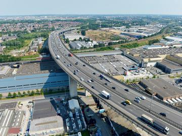 De Brusselse Ring viaduct brug van Vilvoorde