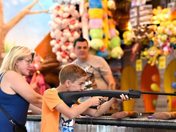 Zuidfoor Foire du Midi kermis schietkraam foorkramers