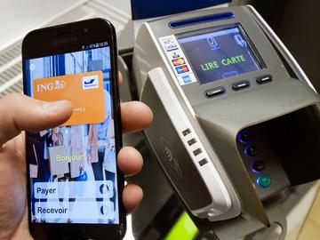 Bancontact contactloos betalen bankkaart shoppen winkelen elektronisch betalen