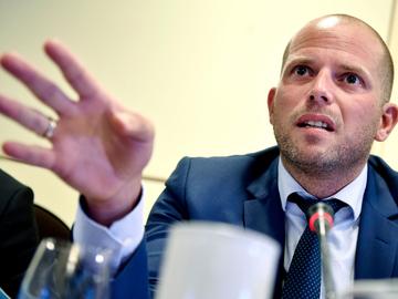 Theo Francken, Staatssecretaris voor Asiel en Migratie