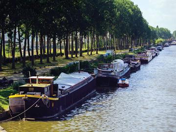 20180830 Anderlecht kanaal woonboten Biestebroekkaai