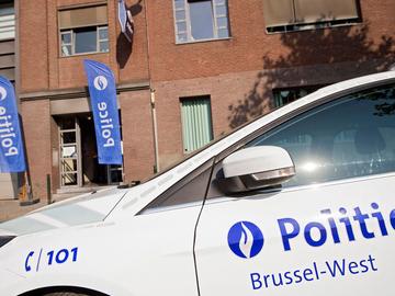 Sint-Jans-Molenbeek inhuldiging nieuw politiekantoor politiezone West aan kanaal