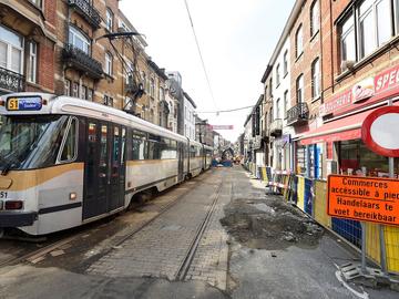 Ukkel heraanleg door MIVB van Brugmannlaan en Alsembergsesteenweg handelaars bereikbaar