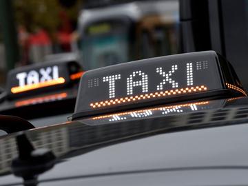 20181014 taxiprotest tegen Uber taxichauffeurs