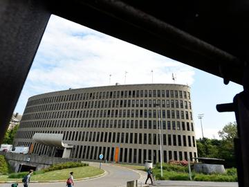 VUB, campus Etterbeek sigaar rectoraat architect Renaat Braem studenten universiteit Vrije Universiteit Brussel
