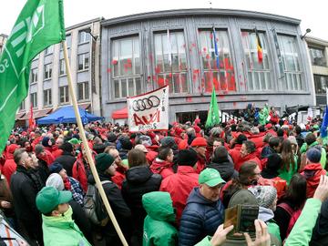 Vrijdag 14 december: Nationale actiedag van de vakbonden  om de toenemende achteruitgang van de werkomstandigheden aan te klagen