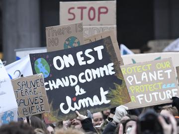 24 januari 2019: leerlingen van Youth For Climate en hogeschoolstudenten protesteren voor de derde donderdag op rij voor het klimaat