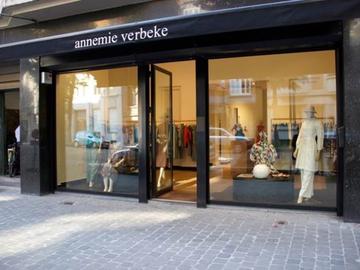 De winkel van Annemie Verbeke in de Léon Lepagestraat
