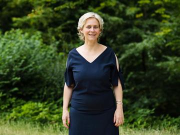 Catherine Morenville (Ecolo), Schepen in Sint-Gillis van Openbare Ruimte, Stedenbouw Gelijke Kansen,Vrouwenrechten, Mobiliteit en Parkeerbeleid