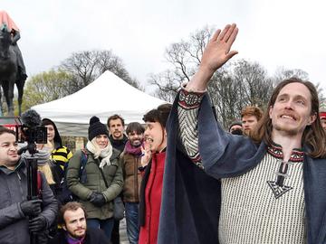 25 maart 2019: klimaatactivisten overnachten aan het Troonplein om een wijziging van grondwetartikel 7bis en een nieuwe klimaatwet af te dwingen