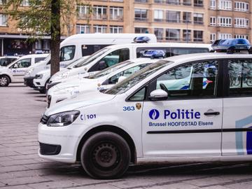 20190417 5 politiecontrole politie Brussel hoofdstad elsene mivb flagey