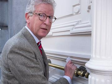 Pieter De Crem op weg naar de Ministerraad van de Federaal Regering