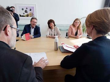 Eerste gesprekken met Brusselse werknemersorganisaties en werkgeversorganisaties, na de verkiezingen van 26 mei 2019, door informateurs Elke Van den Brandt, Laurette Onkelinx en Rudi Vervoort