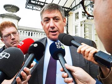 Formateur Jan Jambon (N-VA) bij de onderhandelingen van de Vlaamse regeringsvorming