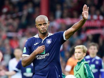 Vincent Kompany, na de verloren wedstrijd van Anderlecht tegen Kortrijk, begint het seizoen met een teleurstellende 2 op 12