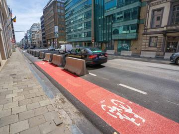 Rijstrook voor fietsers in de Belliardstraat