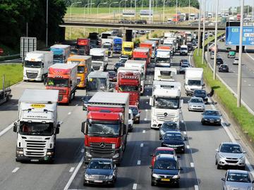 Verkeersfiles op de grote ring van Brussel (R0)