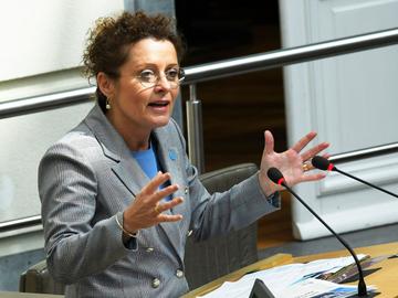 Lydia Peeters (Open VLD), Vlaams minister van Mobiliteit en Openbare Werken in de regering Jambon I