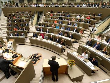 Jan Jambon (N-VA), Minister-President van de Vlaamse regering tijdens zijn regeringsverklaring in het Vlaams Parlement op 2 oktober 2019