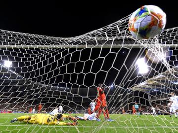 De Rode Duivels kwalificeren zich op 10 oktober 2019 in het Koning Boudewijnstadion tegen San Marino voor Euro 2020. Christian Benteke scoort de 7-0