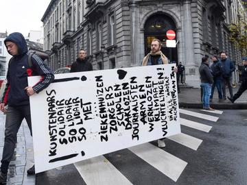 14 november 2019: protest van de Vlaamse cultuursector aan het Vlaams Parlement tegen de besparingen van de regering Jambon