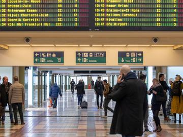  Opening van de vernieuwde centrale onderdoorgang in het station Brussel-Noord door de NMBS