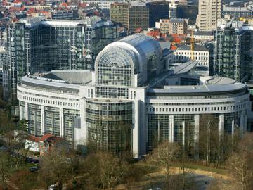 Het Europees Parlement in 2004