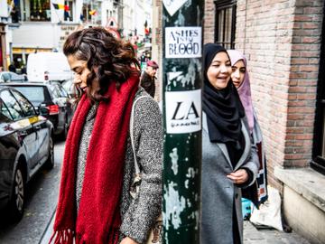 Nisma Alaklouk, Palestijnse schrijfster in Brussel