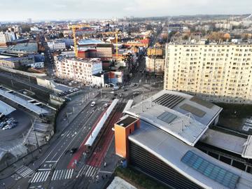 Het Weststation aan de Ninoofsesteenweg in Sint-Jans-Molenbeek