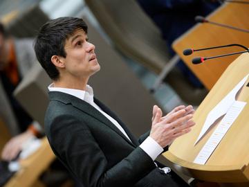 Benjamin Dalle (CD&V), Vlaams minister van Brussel, Jeugd en Media in de regering Jan Jambon