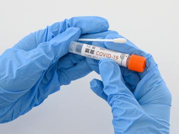 PCR-test naar covid-19, de ziekte veroorzaakt door het coronavirus