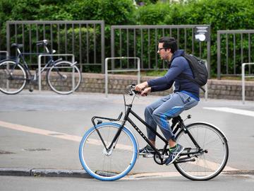 Een gebruiker van het deelfietsplatform Swapfiets