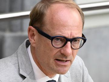 Ben Weyts (N-VA), minister van Onderwijs, Sport, Dierenwelzijn en Vlaamse rand, in het Vlaams Parlement