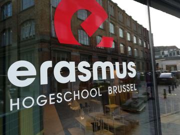 Het nieuwe gebouw van de Erasmus Hogeschool in Brussel-centrum, nabij de Dansaertstraat