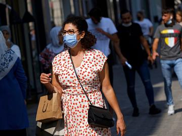 Het dragen van een mondmasker is verplicht wanneer de alarmdrempel in het Brussels gewest wordt overschreden