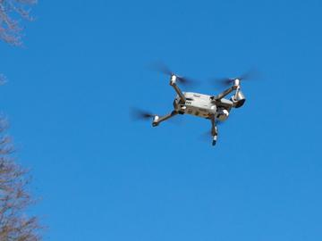 De politie gebruikt in Brussel steeds vaker drones voor controle-opdrachten, zoals hier in Ter Kamerenbos in maart 2020 tijdens de coronacrisis