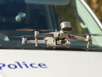 De politie gebruikt in Brussel steeds vaker drones voor controle-opdrachten, zoals hier in Ter Kamerenbos in maart 2020 tijdens de coronacrisis