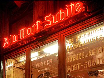 Café A la Mort Subite, sinds 1928 gevestigd aan de Warmoesberg 5-7 in het centrum van Brussel-Stad