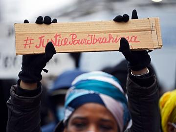 13 januari 2021: manifestatie in Brussel na de dood van de 23-jarige Ibrahima in een politiecel nabij het Noordstation.