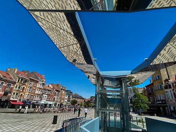 Het Koningin Astridplein in Jette, beter bekend als het Spiegelplein