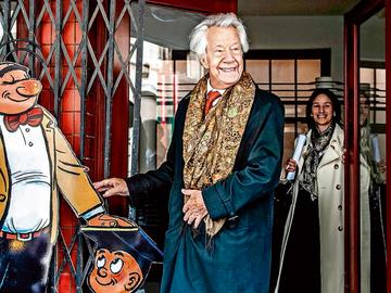 Marc Sleen bij de opening van zijn museum in de Zandstraat in 2009