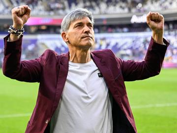 Felice Mazzu na de gewonnen wedstrijd van Union Saint-Gilloise tegen RSC Anderlecht van 15 mei 2022