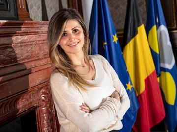 Nawal Ben Hamou (PS), Staatssecretaris van het Brussels Hoofdstedelijk Gewest, belast met Huisvesting en Gelijke Kansen (bevoegdheid gedelegeerd door Minister-president Rudi Vervoort)