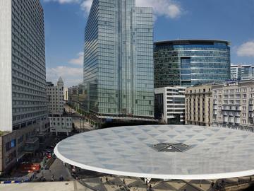 De maakbare stad: het Rogierplein met Belfiustoren in juni 2022