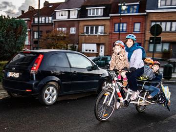 1823 Fiets is nieuwe auto Jolijn Fred Mats en June 13