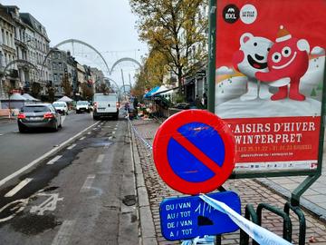 1 december 2022: parkeerverbod op de Lemonnierlaan tijdens de wedstrijden van de nationale ploegen van België en Marokko op het WK in Qatar