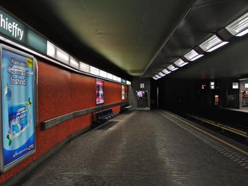 Metrohalte Thieffry op een archiefbeeld uit 2013
